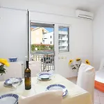 By The Sea - 20142 Apartment *