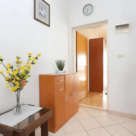 Appartement By The Sea - 20142 *